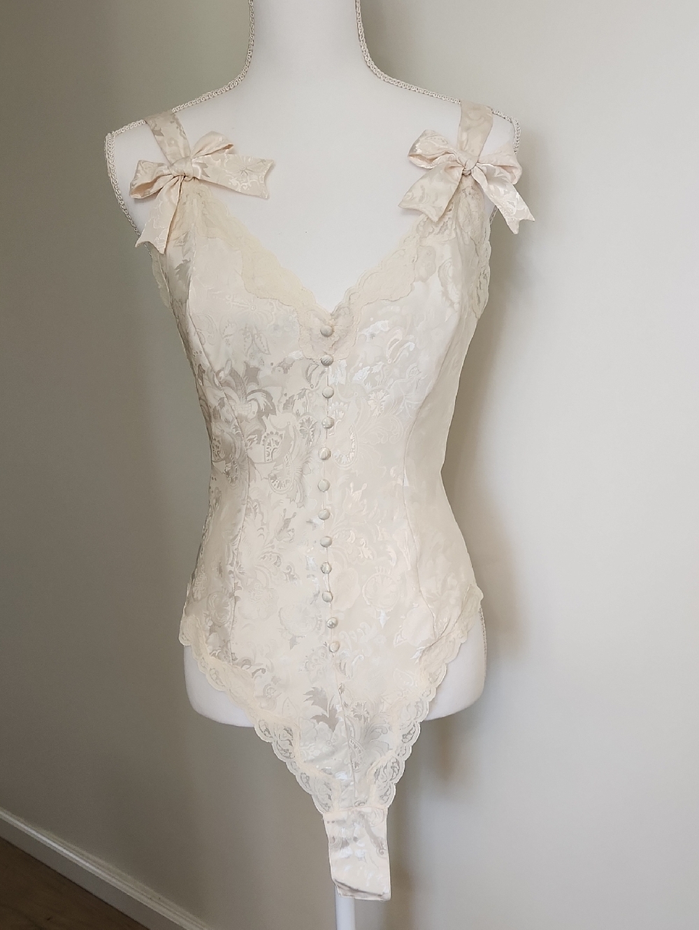 Victoria's Secret 80s Gold Label Champagne Teddy Bodysuit Bridal Vintage Size M